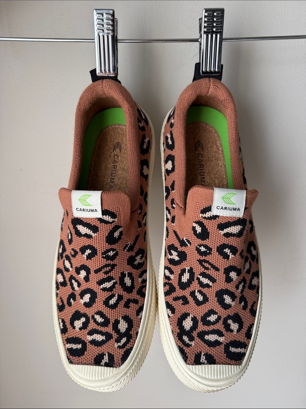 Cariuma IBI Leopard Knit Slip On Sneakers Women’s Size 8 Sustainable Shoes